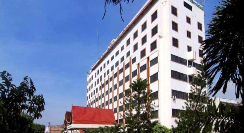 Mutiara Merdeka Hotel Pekanbaru Exterior photo